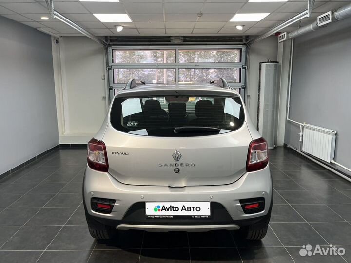 Renault Sandero Stepway 1.6 МТ, 2018, 99 909 км