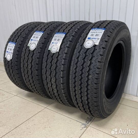 Triangle TR652 215/70 R15