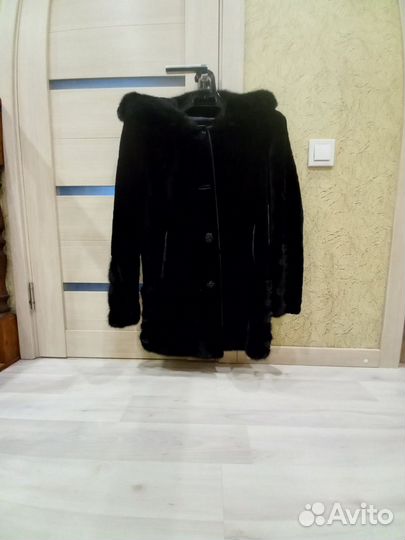 Шуба мутоновая 42 Размера