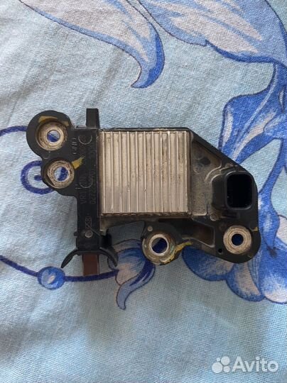 Регулятор напряжения генератора bosch