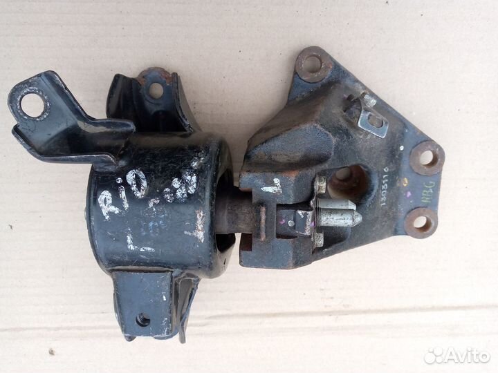 Опора кпп Hyundai Solaris 1