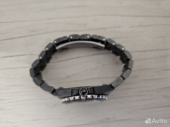 Часы керамические Chanel J20