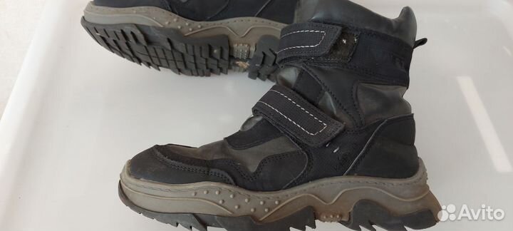 Ботинке демисезоннные keddo. 35 р