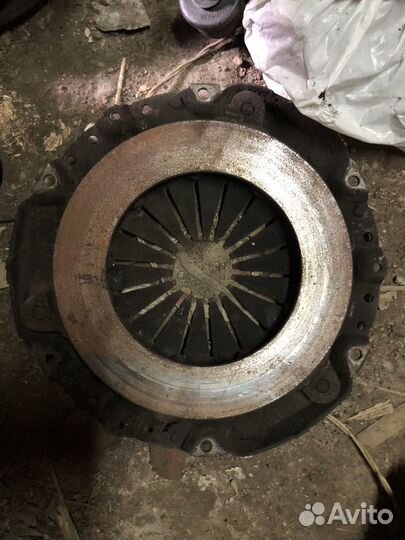 Корзина сцепления Volkswagen Passat B3