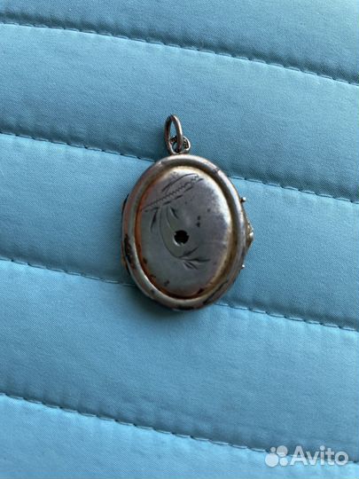 Кулон локет