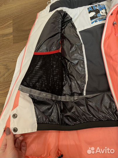 Горнолыжный костюм женский