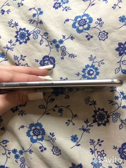 iPhone 6, 32 ГБ