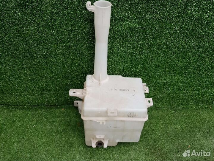 Бачок омывателя Kia Carens 2 2006-2012