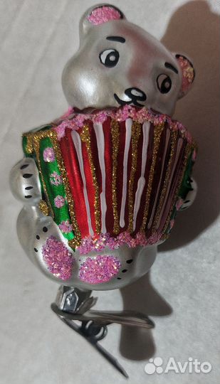 Елочные игрушки разные