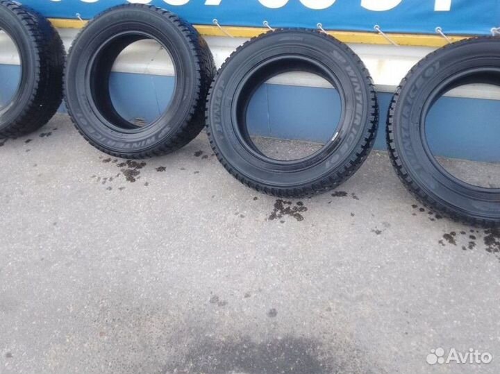 Dunlop SP Winter Ice 01 235/65 R17