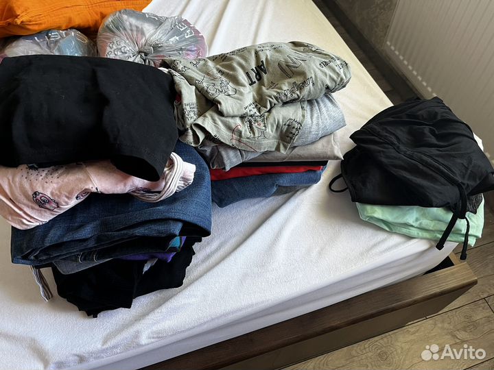 Вещи женские 46-48 размера