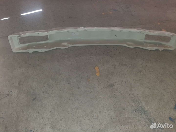 Усилитель бампера пластик Mitsubishi Galant