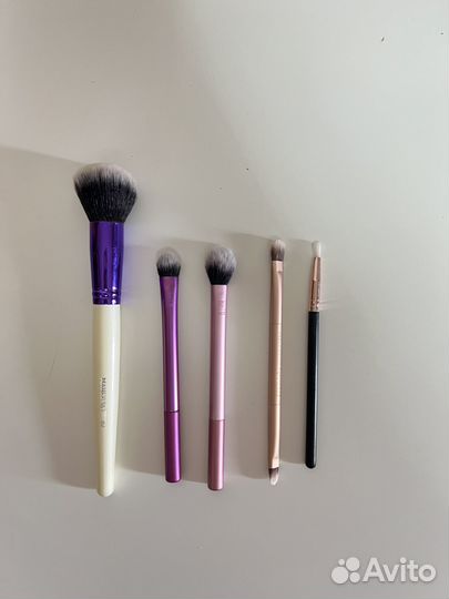 Кисти для макияжа