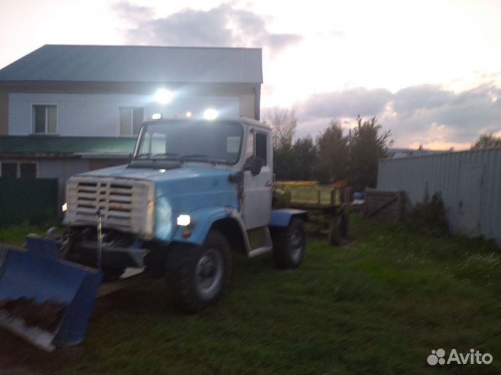 Трактор, 2005