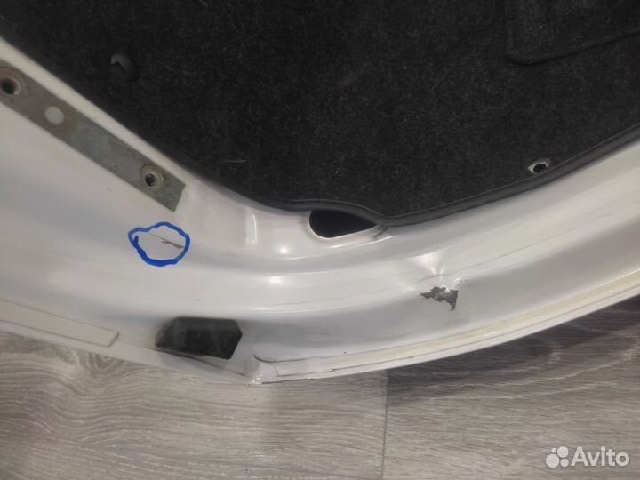 Крышка багажника Тойота premio 240 1zz Fe