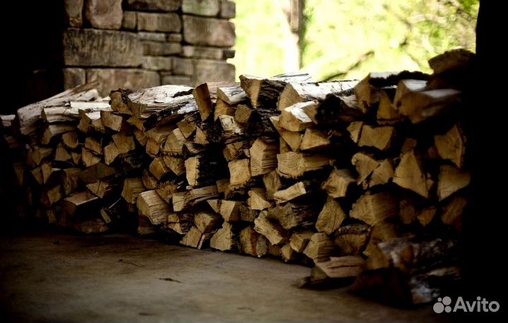Дрова рядом