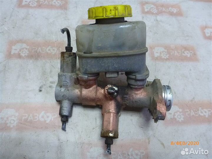 Главный тормозной цилиндр Nissan Almera N15 GA14