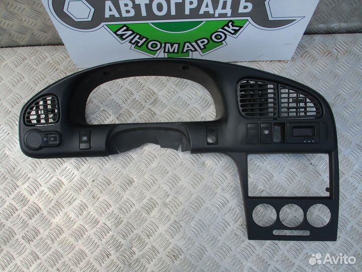 Накладка торпеды Kia Spectra 2006г