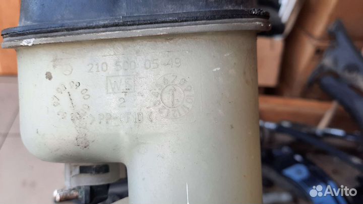 Расширительный бачок mercedes w210