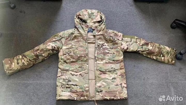 Камуфляжный костюм