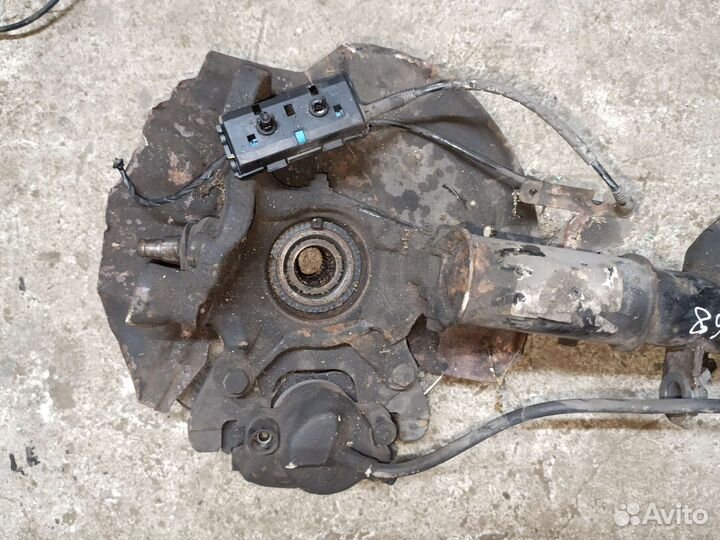 Стойка в сборе передняя правая BMW X5 E53