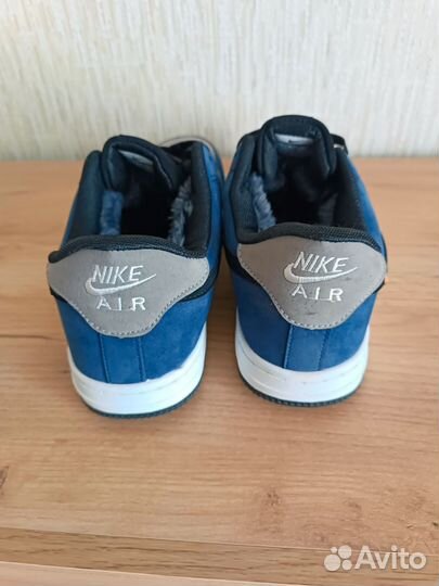 Мужские зимние кроссовки