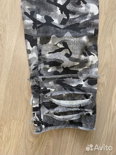 Широкие штаны Camo Pants