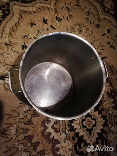 Кастрюля Luxstahl на 50 литров