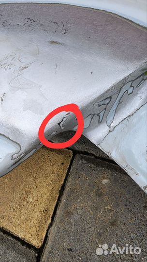 Крыло правое переднее