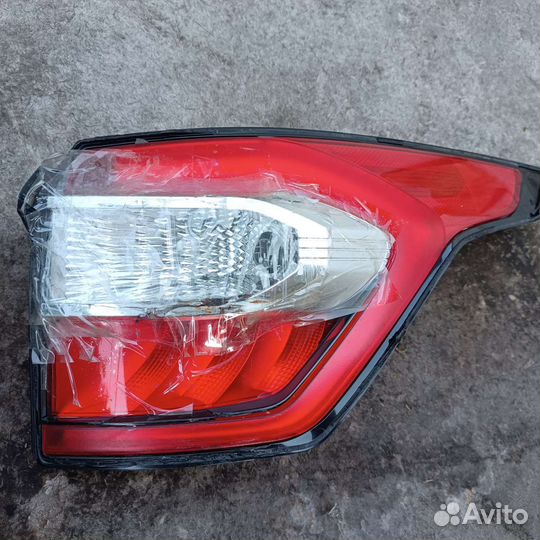 Задний фонарь kuga 2