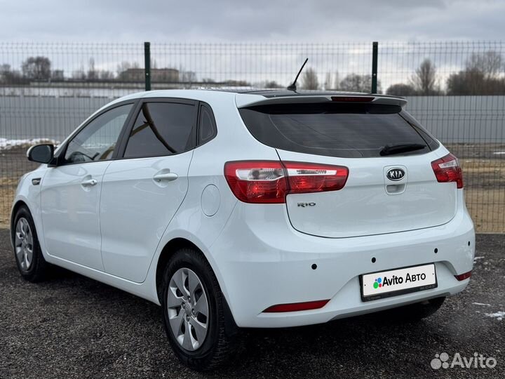 Kia Rio 1.4 AT, 2012, 154 000 км