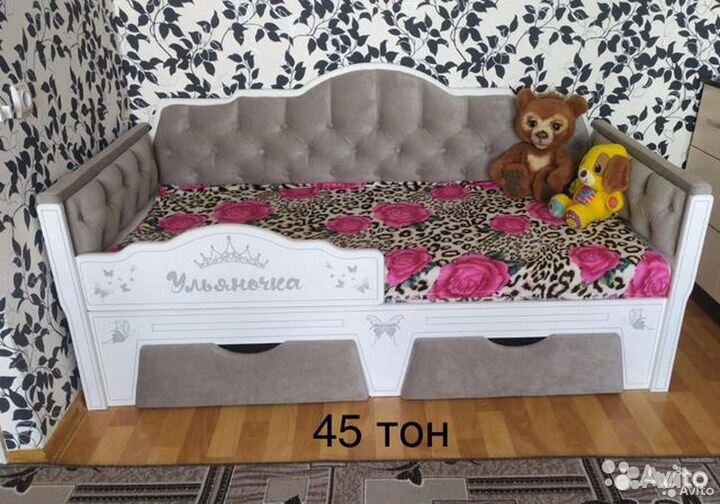 Детская кровать интерьерная