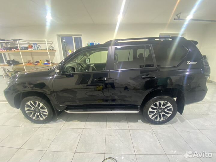 Toyota Land Cruiser Prado 4.0 AT, 2022, 24 км