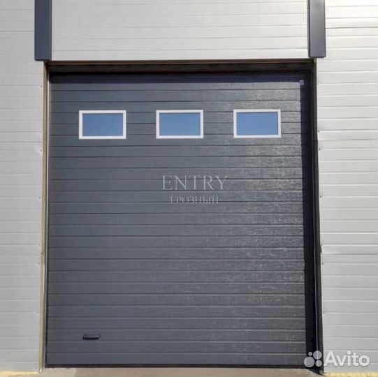 Ворота гаражные секционные