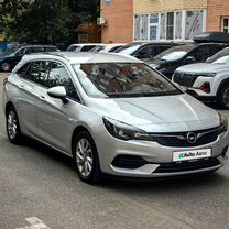 Opel Astra 1.5 AT, 2020, 72 000 км, с пробегом, цена 1 520 000 руб.