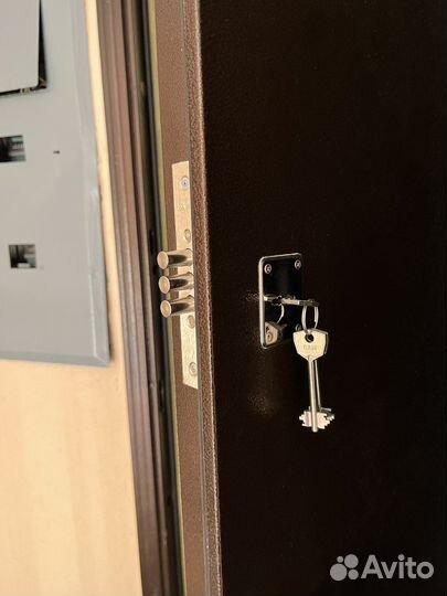 Вскрытие дверей, машин,замена, ремонт замков