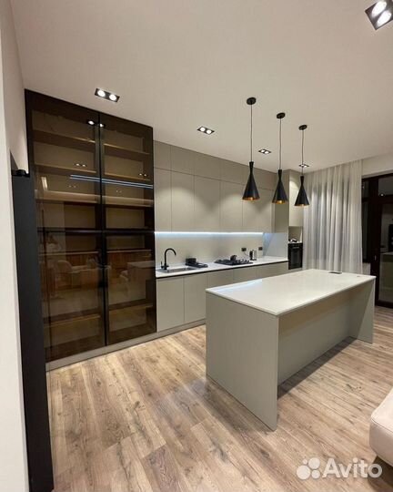 Кухонный гарнитур на заказ. Долговечные материалы