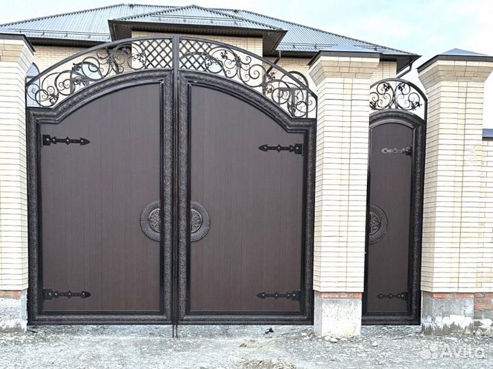 Кованые ворота
