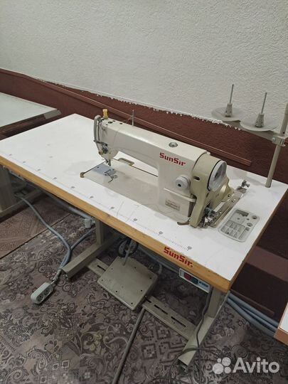 Швейная машина