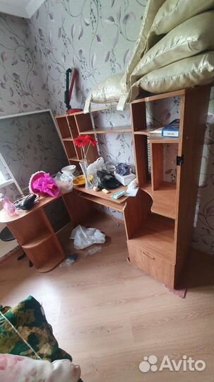 Компьютернцй стол угловой