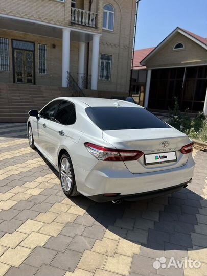Toyota Camry, 2020