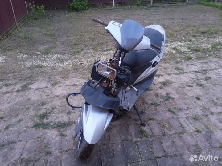 Мопед 80 кубов и запчасти, цена за всё