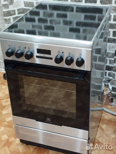 Продам плиту и вытяжку
