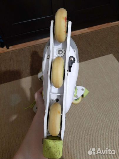 Роликовые коньки р.26-29