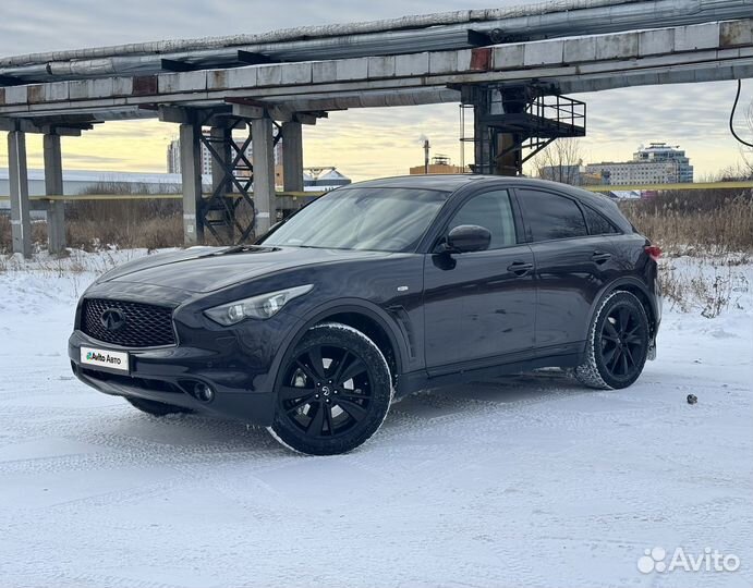 Infiniti FX37 3.7 AT, 2012, 145 550 км