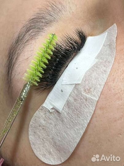 Наращивание ресниц на кресле Реклайнер