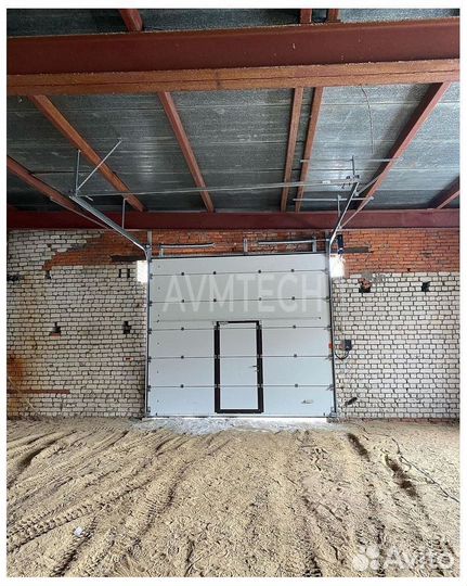 Секционные ворота для гаража