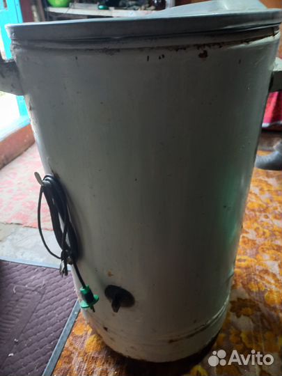 Машинка Волжанка