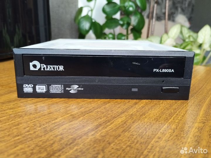 DvD привод Plextor PX -L890SA