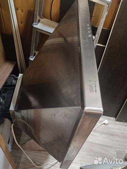 Вытяжка для кухни бу 60 см на 50 см